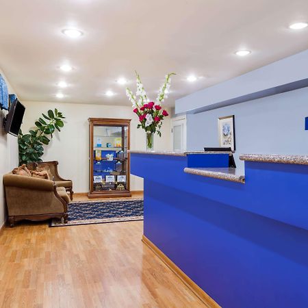 Days Inn By Wyndham Hampton Εξωτερικό φωτογραφία