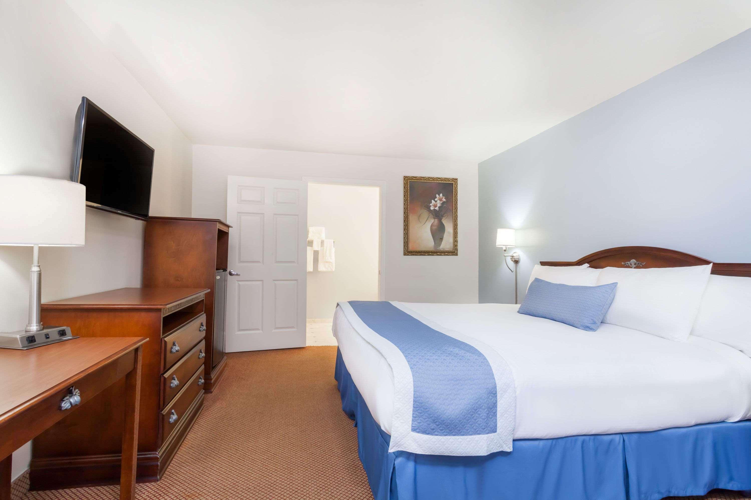 Days Inn By Wyndham Hampton Εξωτερικό φωτογραφία